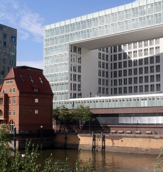 Hamburg Oberhafen @olle August Pixabax