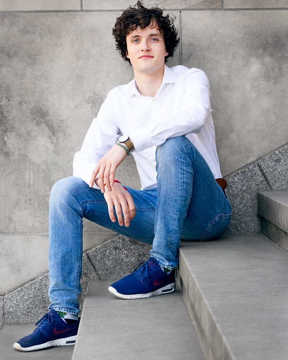 Young Artist Steven Van Der Linden