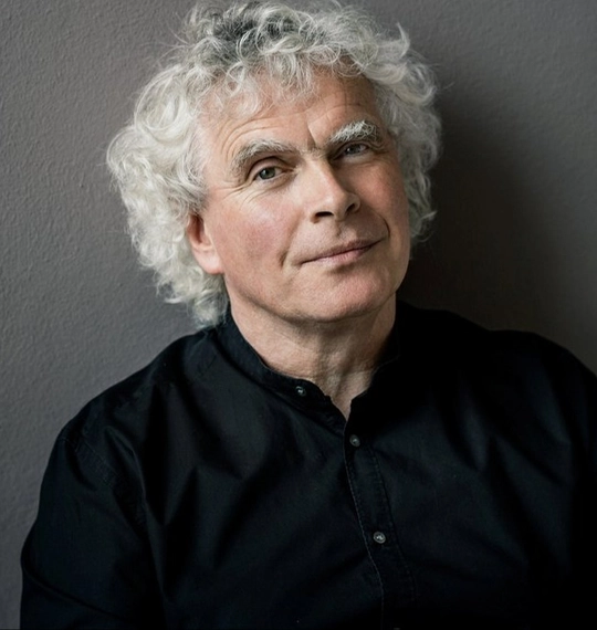 Sir Simon Rattle C Oliver Helbig 2.jpg 1420x695 Q85 Crop Subject Location 731,795 Subsampling 2 Upscale